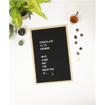 Slide-in board 40x60cm with 252 plastic letters, numbers and symbols